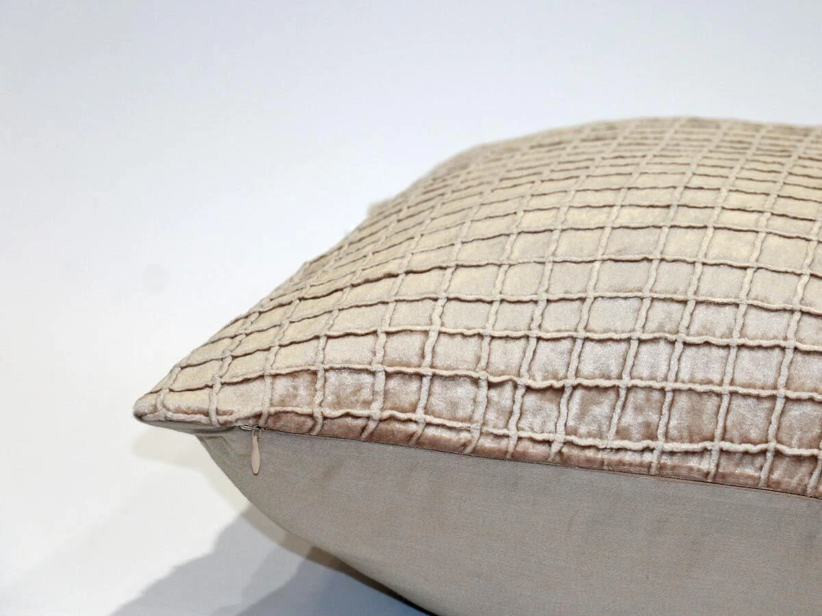 https://vinccihome.heyacdn.com/vincci-home.com/public/data/products/68672b9f677a8.webp