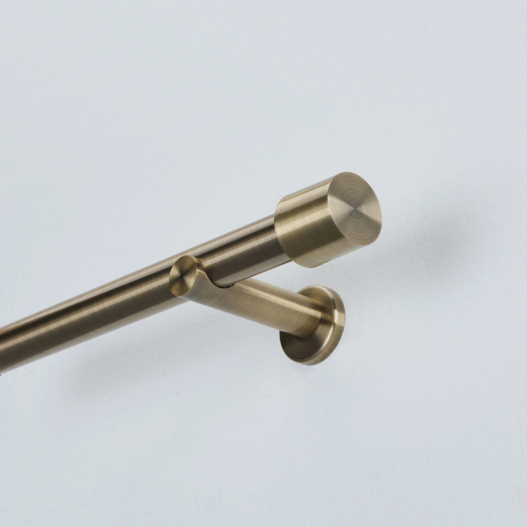 https://vinccihome.heyacdn.com/vincci-home.com/public/data/products/68672c8975d5c.opt.webp