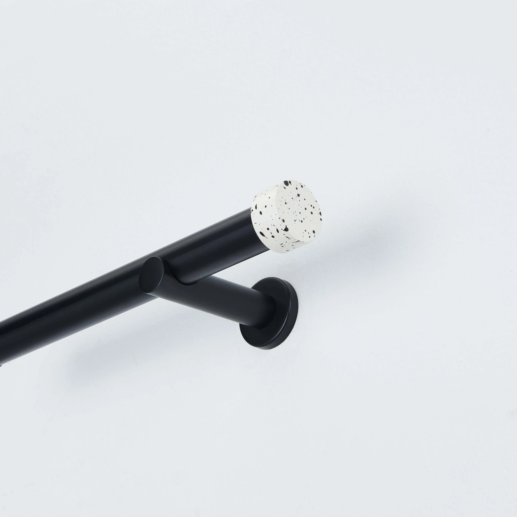 https://vinccihome.heyacdn.com/vincci-home.com/public/data/products/68672dd7c8259.opt.webp