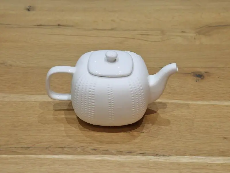 matte tea pot