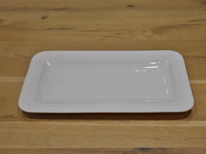matte oblong flat plate 42cm