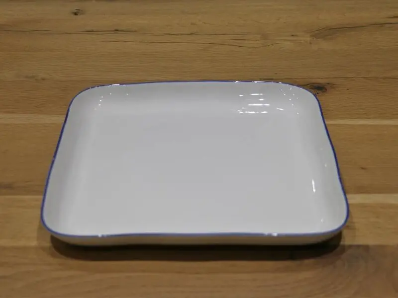 porcelain square plate with blue rim 30cm