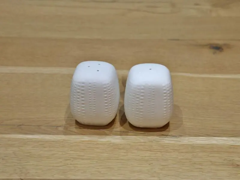 matte salt and pepper