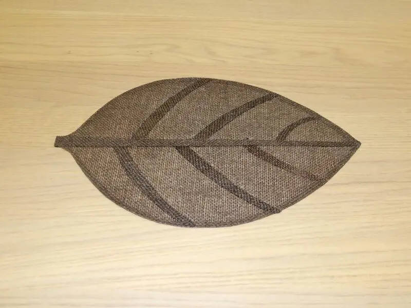 jute placemat leaves design brown