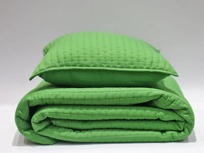 stitched soft green quilt 220x240 cm with two cushion covers