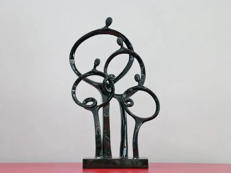 black decorative sculpture
