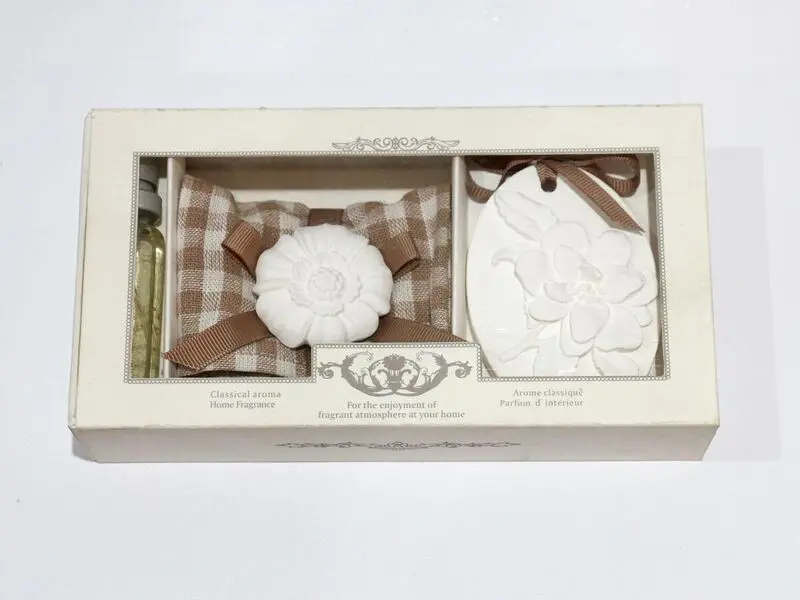 set of brown pad and plaster with refill bottle