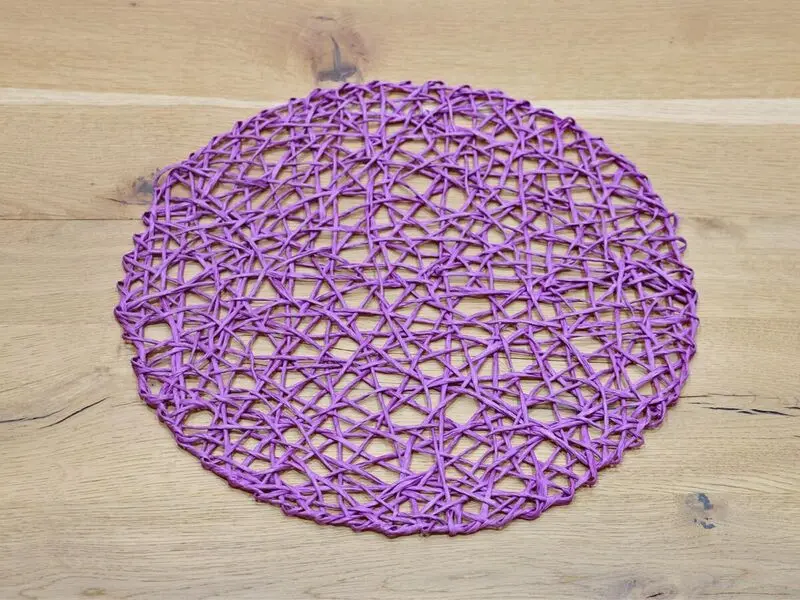 round placemat violet