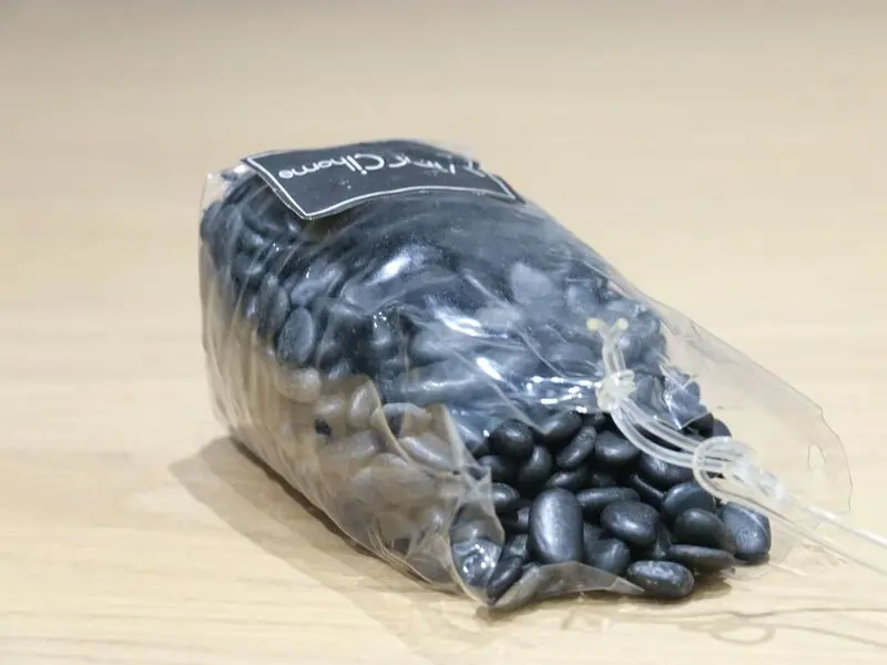 small river rocks black 1000g/bag