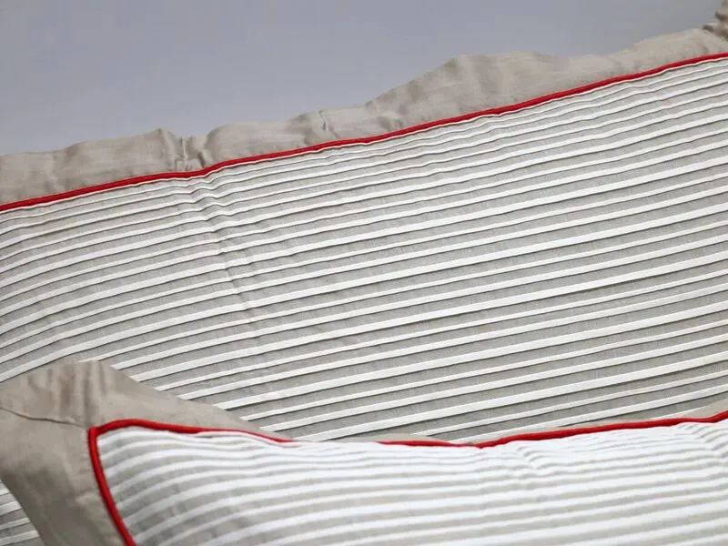 red pleated bed set queen 100% cotton with two pillow covers