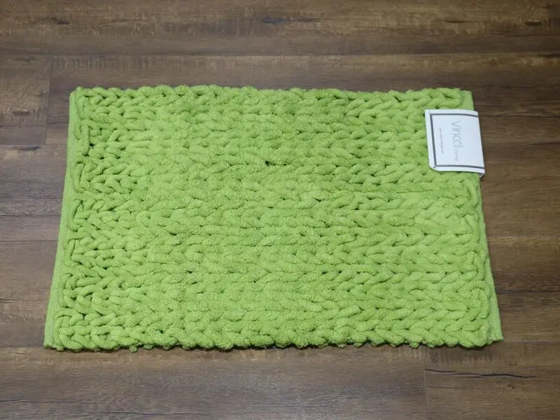 chenille eben bath mat pistachio 50x80cm