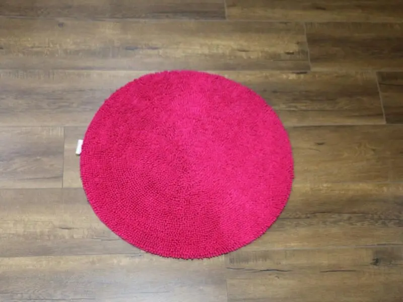 round chenille twigs bath mat fuchsia 60cm
