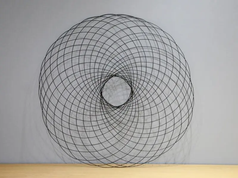 round metal wall decoration