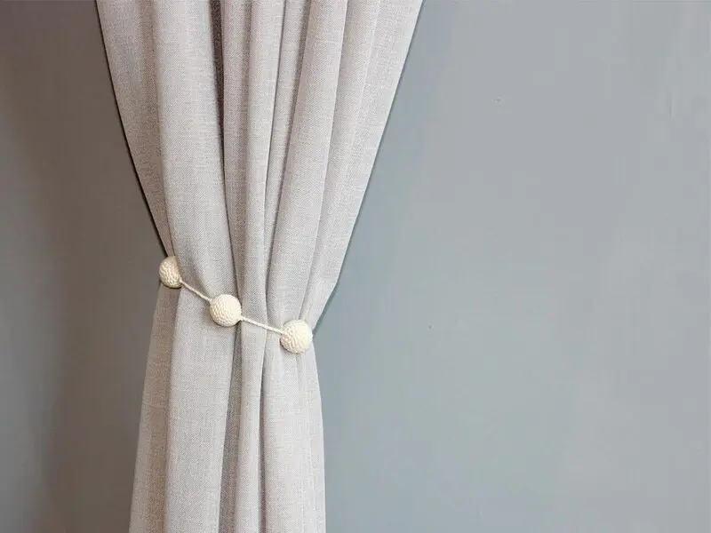 crochet white balls curtain tie