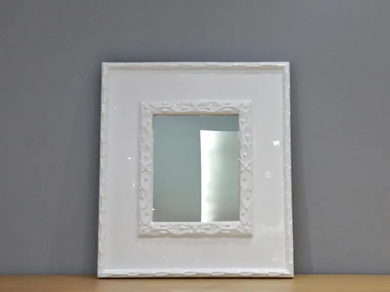 white mirror 80x70x5cm