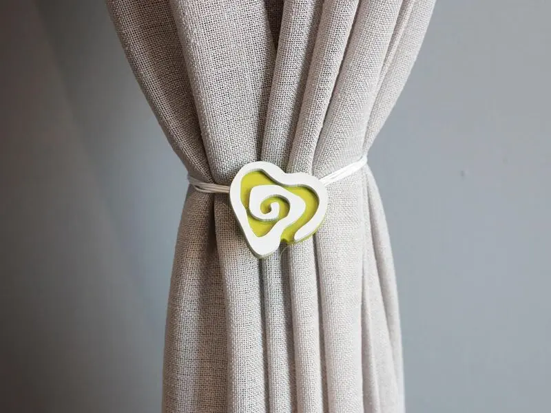 green magnet curtain tie
