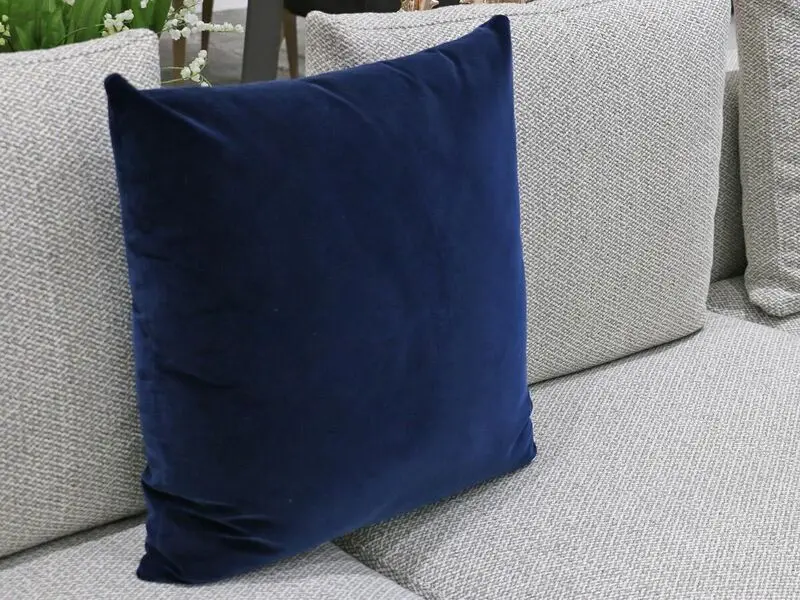 DECORATIVE CUSHION 60X60CM CAT J LARIO 54