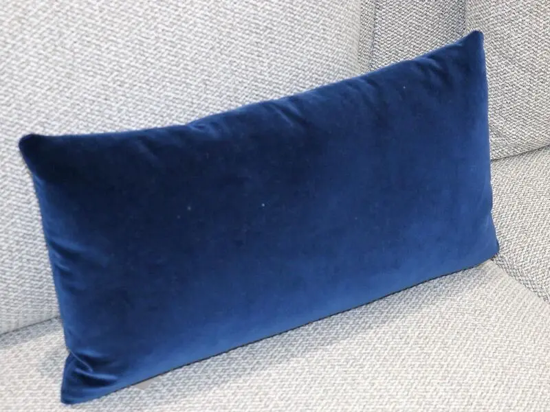 DECORATIVE CUSHION 33X64CM CAT J LARIO 54