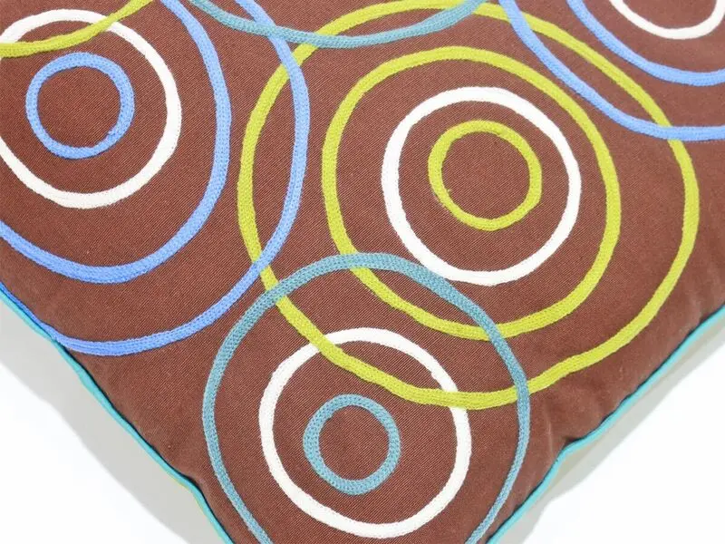 circles design cushion 45x45 cm