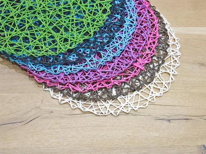 round placemat white