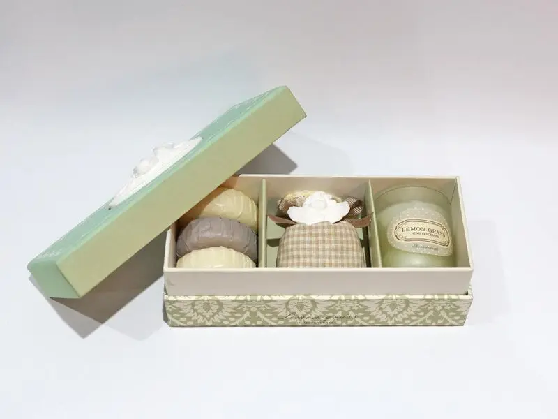 scented box set green