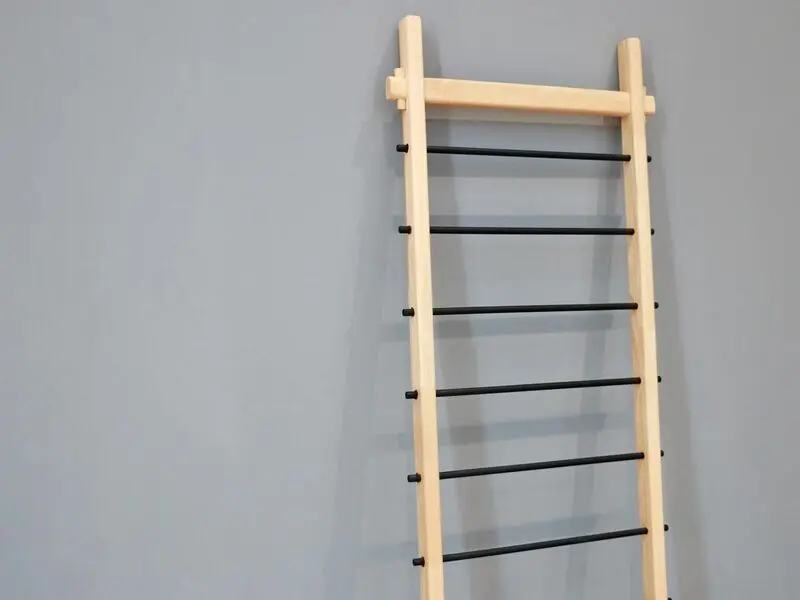 oak ladder hanger with metal