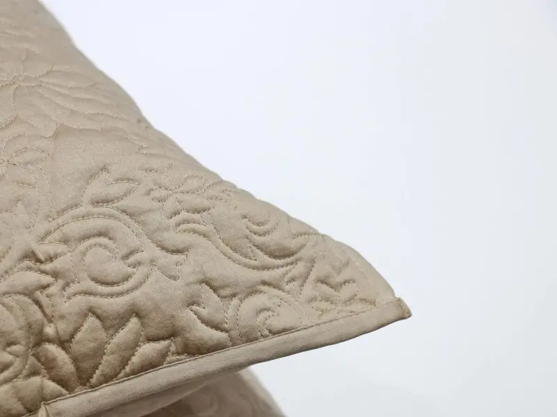 louise embroidered beige quilt 220x240 cm with two cushion covers