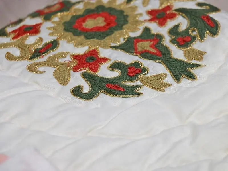 patchwork quilt orange with embroidery details 240x280 cm with two pillow covers