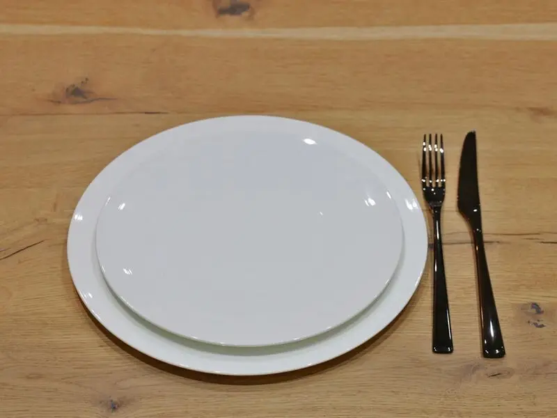 spiral flat dinner plate