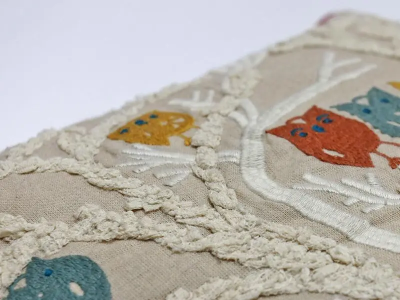 owl design cushion 40x40 cm