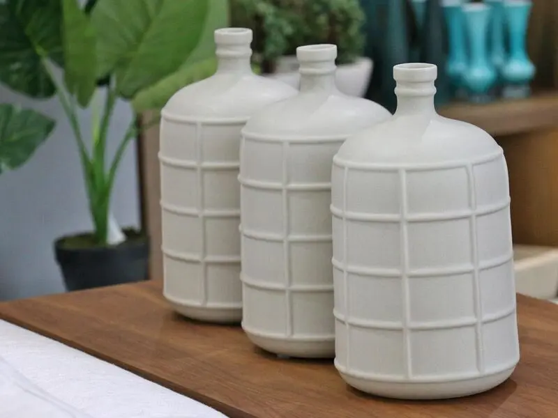 square patterned large vase