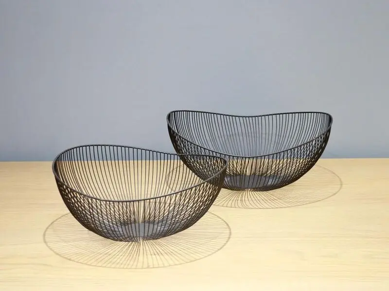 black wired bowl small