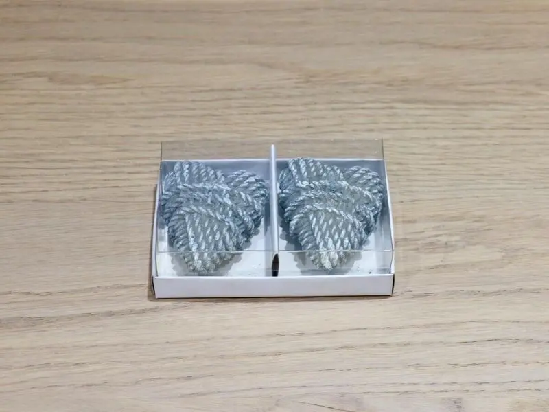 grey heart candle (set of 2)